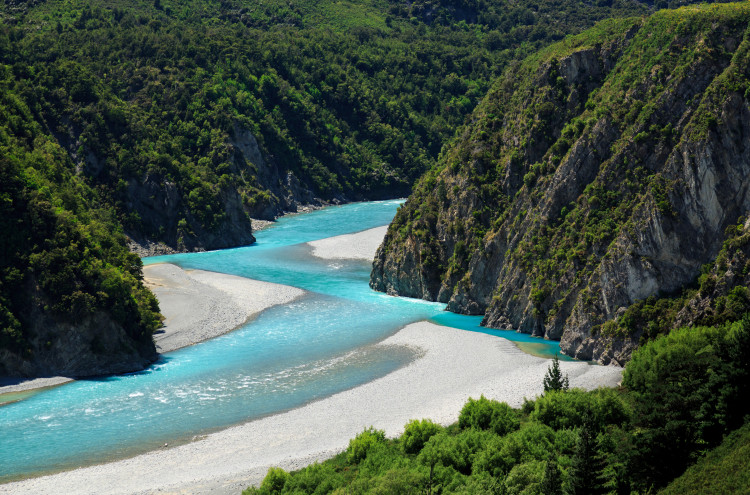 View of the Waimakiriri River from the Tranz Alpine train journey